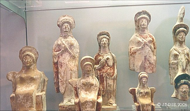 greece_athens_acropolis_museum_pottery_1999_0127