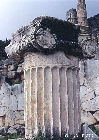 greece_athens_delphi_column_1999_0129