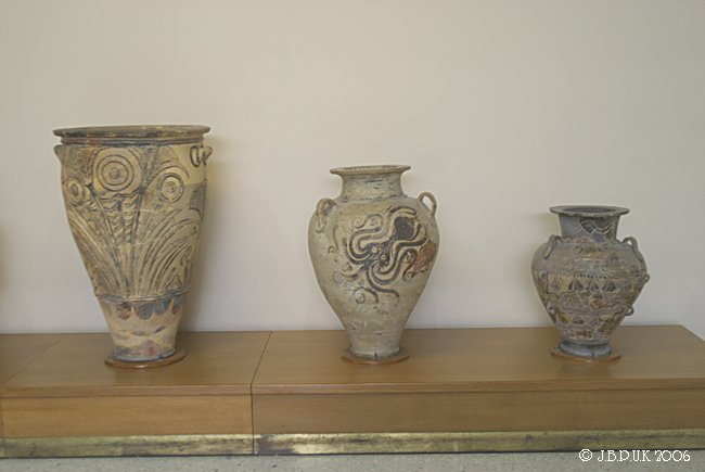 6640_greece_crete_irakleio_museum_digi_24b_2006
