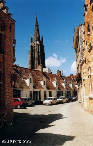 belgium_bruges_cathedral_street_2000