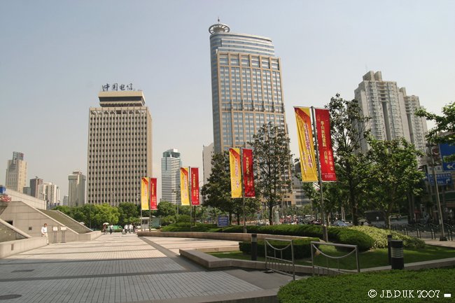 8541_china_shanghai_skyline_from_museum_dig_2007_d29