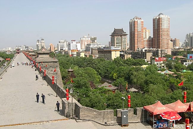 8215_china_xian_city_centre_dig_2007_d29