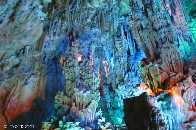 9096_china_yangshuo_reed_flute_caves_dig_2007_d29