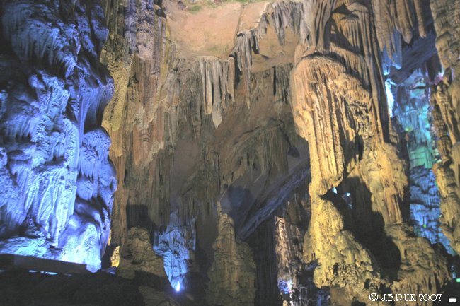 9118_china_yangshuo_reed_flute_caves_dig_2007_d29
