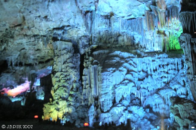9123_china_yangshuo_reed_flute_caves_dig_2007_d29