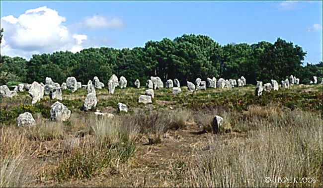 france_brittany_carnac_stones_02_1999_0186