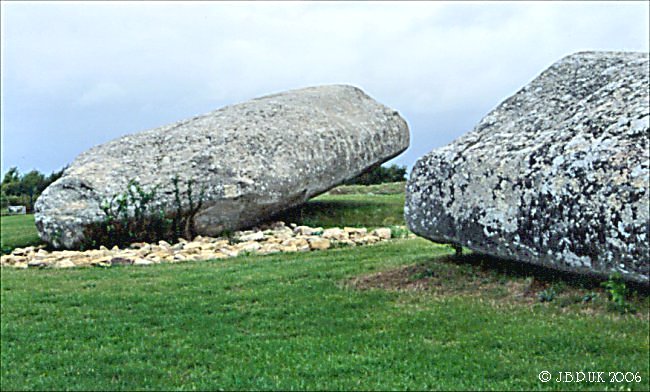 france_brittany_locmariaquer_two_stones_1999_0187