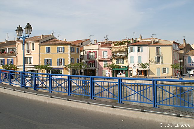 0914_france_provence_martigues_town_bridge_digit_d1_2004