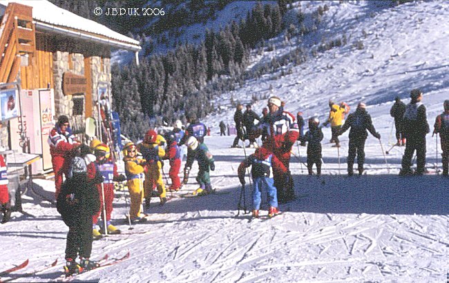 ski_france_mirabel_junior_ski_school_1998_0107