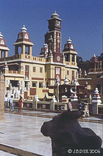 india_delhi_laxmi_larayan_temple_1989_0155