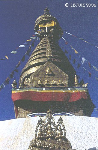 nepal_kathmandu_swayambhu_stupa_02_1989_0152
