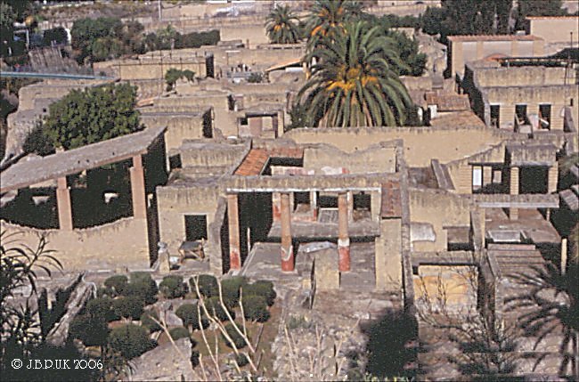 italy_herculaneum_town_streets_2003_0252