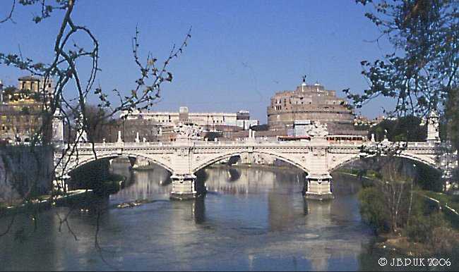 italy_rome_vitorioemanuell_bridge_2_1998_0016