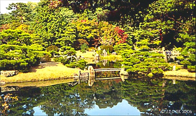 japan_imperial_palace_gdns_07_1994_0172