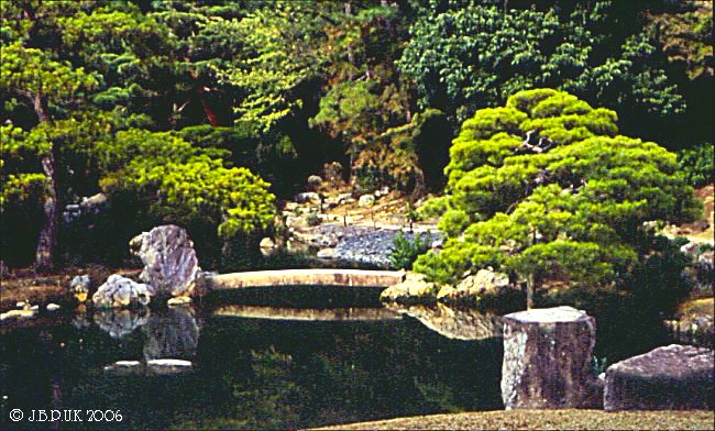 japan_imperial_palace_gdns_08_1994_0172