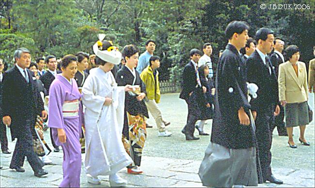 japan_kamakura_shrine_wedding_1994_0175