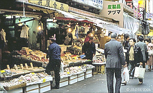 japan_tokyo_market_02_1994_0176