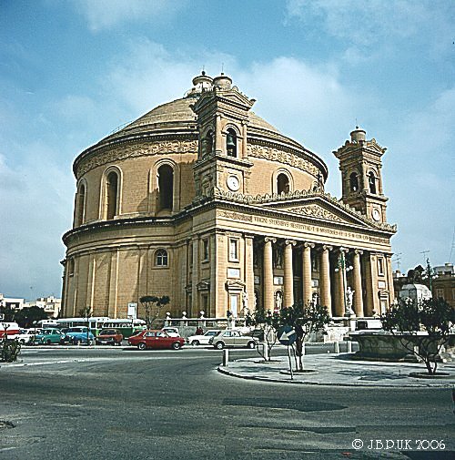 malta_mosta_cathedral_1983_0152