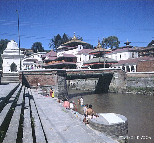 nepal_pashupati_bagmati_river_1998_0131