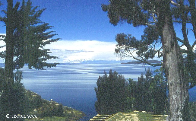 peru_lake_titicaca_sunisland_view_to_bolivia_1997_0023